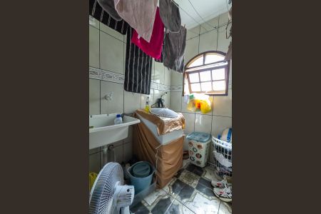 Casa à venda com 236m², 4 quartos e 2 vagasÁrea de Serviço Casa 2