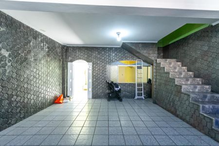 Casa à venda com 236m², 4 quartos e 2 vagasGaragem