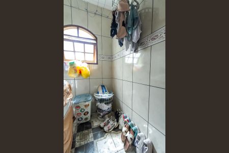 Casa à venda com 236m², 4 quartos e 2 vagasÁrea de Serviço Casa 2