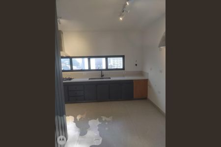 Apartamento à venda com 180m², 4 quartos e 4 vagas