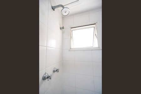 Apartamento à venda com 70m², 1 quarto e 2 vagasChuveiro