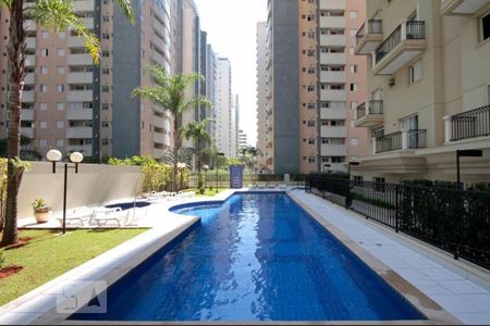 Apartamento à venda com 70m², 1 quarto e 2 vagasPiscina