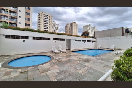 Apartamento à venda com 96m², 3 quartos e 2 vagasÁrea comum - Piscina