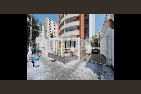 Apartamento à venda com 96m², 3 quartos e 2 vagasFachada