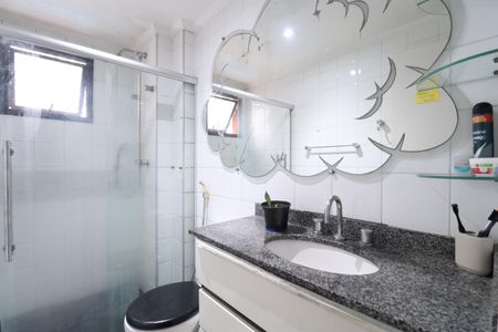 Apartamento à venda com 96m², 3 quartos e 2 vagasBanheiro da Suíte