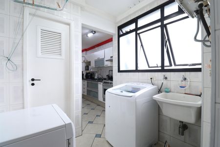 Apartamento à venda com 96m², 3 quartos e 2 vagasÁrea de Serviço