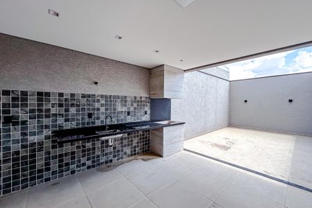 Casa à venda com 160m², 3 quartos e 5 vagasÁrea gourmet