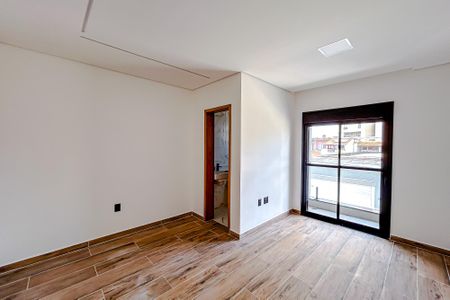 Casa à venda com 160m², 3 quartos e 5 vagasSuíte 1