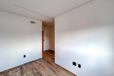 Casa à venda com 160m², 3 quartos e 5 vagasSuíte 3