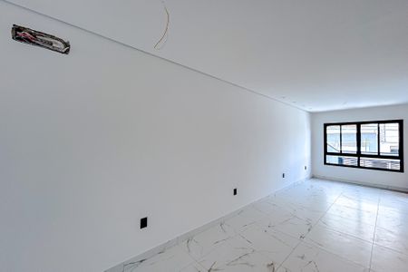 Casa à venda com 160m², 3 quartos e 5 vagasSala