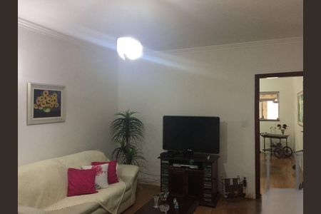 Casa à venda com 200m², 5 quartos e 2 vagas