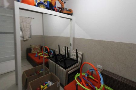 Casa para alugar com 100m², 3 quartos e 3 vagasQuarto 2