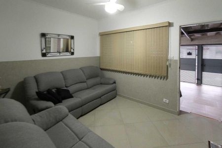 Casa para alugar com 100m², 3 quartos e 3 vagasSala