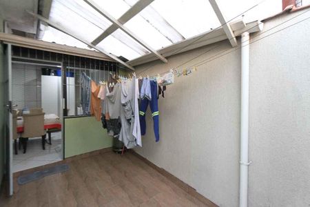 Casa para alugar com 100m², 3 quartos e 3 vagasCorredor Externo 