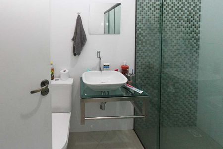 Casa para alugar com 100m², 3 quartos e 3 vagasBanheiro Social