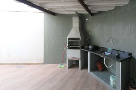 Casa para alugar com 100m², 3 quartos e 3 vagasChurrasqueira