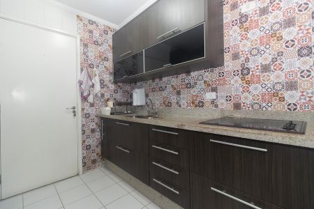 Apartamento à venda com 142m², 3 quartos e 3 vagas Apartamento à venda com 142m², 3 quartos e 3 vagasCozinha