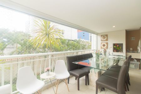 Apartamento à venda com 142m², 3 quartos e 3 vagas Apartamento à venda com 142m², 3 quartos e 3 vagasVaranda da Sala