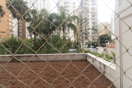 Apartamento à venda com 142m², 3 quartos e 3 vagas Apartamento à venda com 142m², 3 quartos e 3 vagasVista do Quarto 3