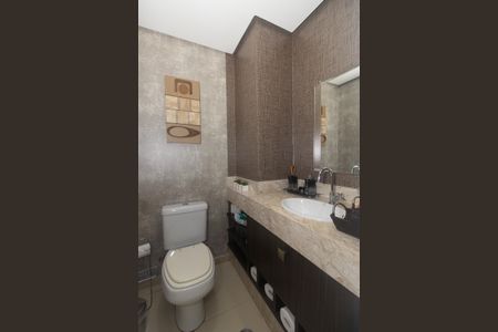 Apartamento à venda com 142m², 3 quartos e 3 vagas Apartamento à venda com 142m², 3 quartos e 3 vagasLavabo da Sala