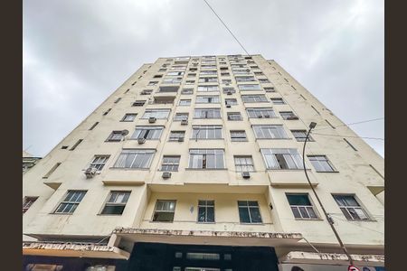 Apartamento à venda com 42m², 1 quarto e sem vagaFachada