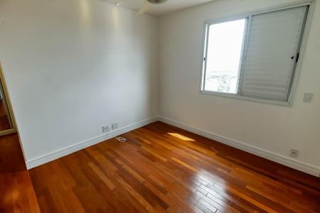 Apartamento para alugar com 145m², 4 quartos e 3 vagas Apartamento para alugar com 145m², 4 quartos e 3 vagasQuarto 4