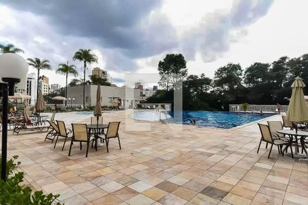 Apartamento para alugar com 145m², 4 quartos e 3 vagas Apartamento para alugar com 145m², 4 quartos e 3 vagasÁrea comum