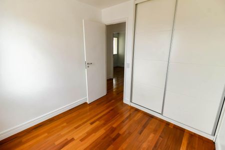 Apartamento para alugar com 145m², 4 quartos e 3 vagas Apartamento para alugar com 145m², 4 quartos e 3 vagasQuarto 2
