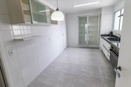 Apartamento para alugar com 145m², 4 quartos e 3 vagas Apartamento para alugar com 145m², 4 quartos e 3 vagasCozinha