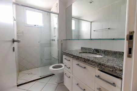 Apartamento para alugar com 145m², 4 quartos e 3 vagas Apartamento para alugar com 145m², 4 quartos e 3 vagasBanheiro do Quarto 4