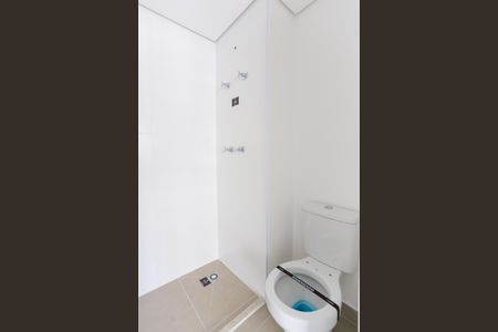 Studio à venda com 20m², 1 quarto e sem vaga Studio à venda com 20m², 1 quarto e sem vagaBanheiro