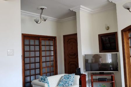 Apartamento à venda com 151m², 4 quartos e 2 vagas