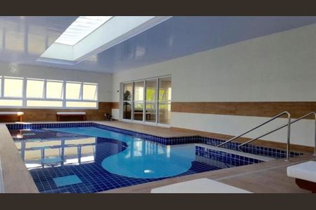 Apartamento à venda com 42m², 1 quarto e 1 vaga