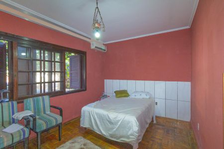 Casa à venda com 300m², 6 quartos e 1 vaga Casa à venda com 300m², 6 quartos e 1 vagaQuarto 1