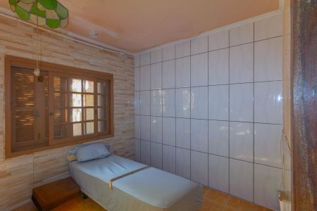 Casa à venda com 300m², 6 quartos e 1 vaga Casa à venda com 300m², 6 quartos e 1 vagaQuarto 2