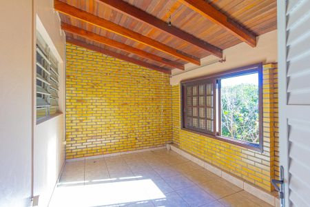 Casa à venda com 300m², 6 quartos e 1 vaga Casa à venda com 300m², 6 quartos e 1 vagaQuarto