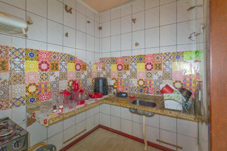 Casa à venda com 300m², 6 quartos e 1 vaga Casa à venda com 300m², 6 quartos e 1 vagaCozinha