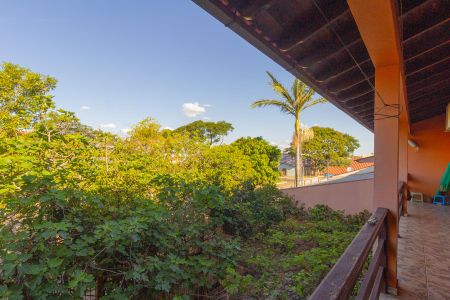 Casa à venda com 300m², 6 quartos e 1 vaga Casa à venda com 300m², 6 quartos e 1 vagaVista da Sacada