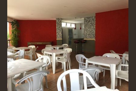 Apartamento para alugar com 70m², 3 quartos e 1 vaga