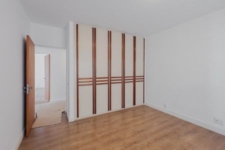 Apartamento à venda com 170m², 3 quartos e 2 vagasQuarto 1