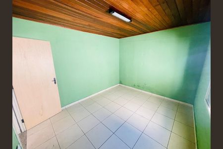 Casa à venda com 110m², 2 quartos e 10 vagas