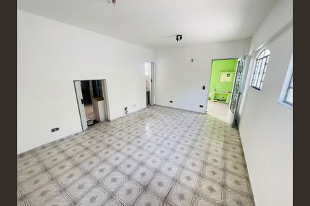 Casa à venda com 110m², 2 quartos e 10 vagas