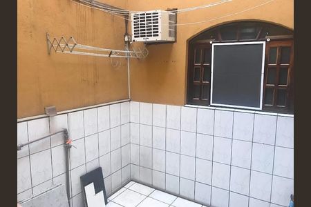 Casa à venda com 131m², 3 quartos e sem vaga