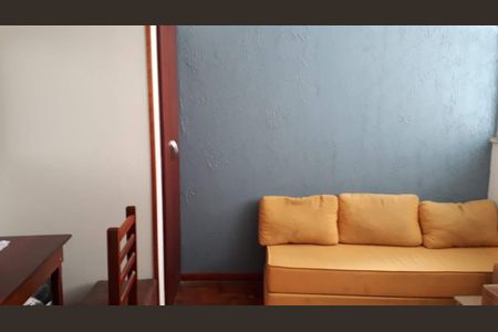 Apartamento à venda com 47m², 1 quarto e sem vaga