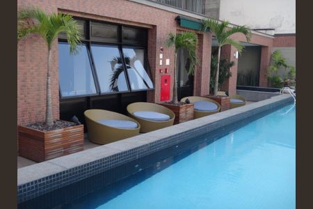 Apartamento à venda com 42m², 1 quarto e sem vaga