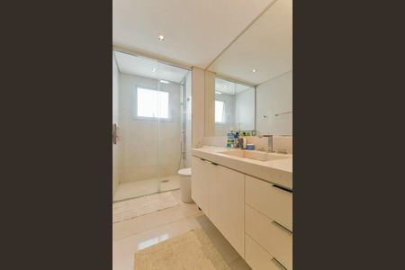 Apartamento à venda com 271m², 4 quartos e 4 vagas