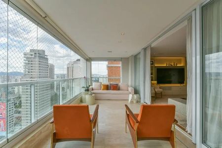 Apartamento à venda com 271m², 4 quartos e 4 vagas