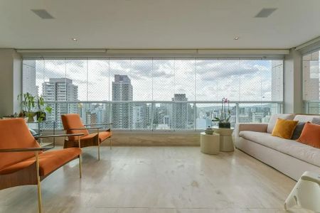 Apartamento à venda com 271m², 4 quartos e 4 vagas