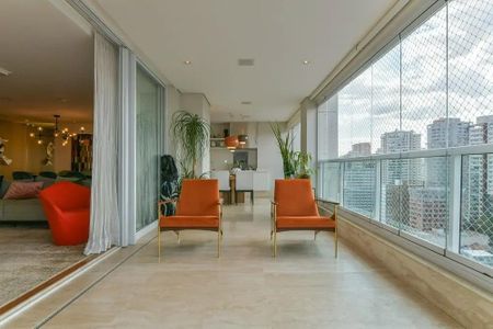 Apartamento à venda com 271m², 4 quartos e 4 vagas