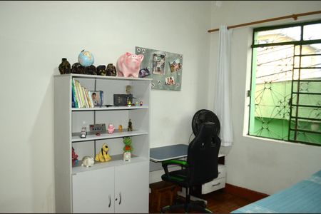 Casa à venda com 274m², 3 quartos e 3 vagasQuarto 3